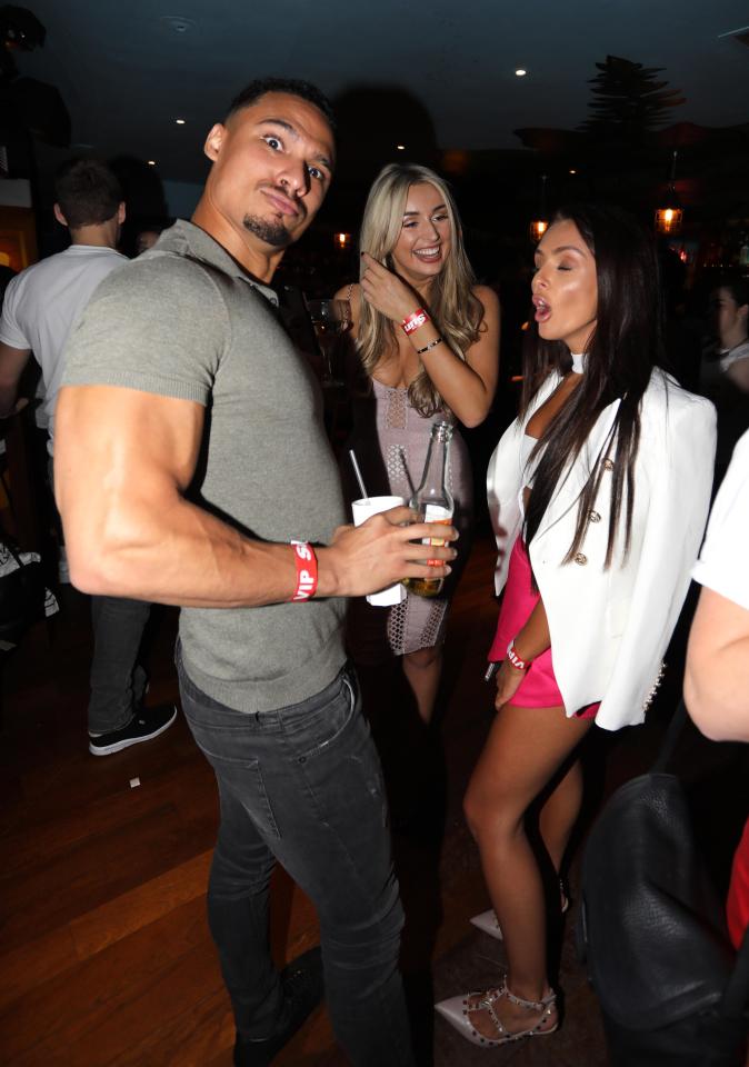 Rykard joined Rachel and Kady to watch the big final