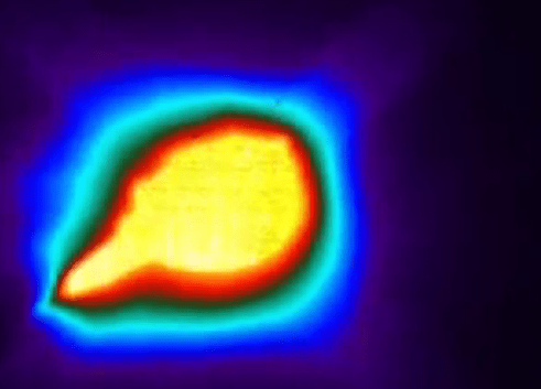  The moment the missile is blown out of the sky (thermal image)