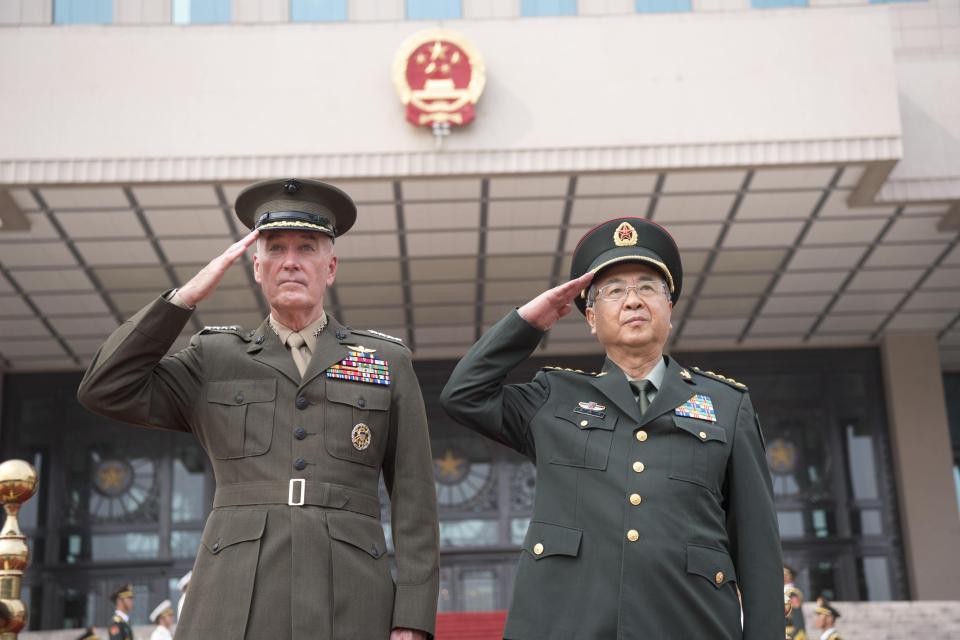  Dunford  with his Chinese counterpart People's Liberation Army General Fang Fenghui