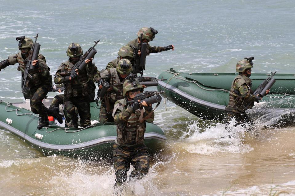 Special operation forces of the Korean People's Army in training