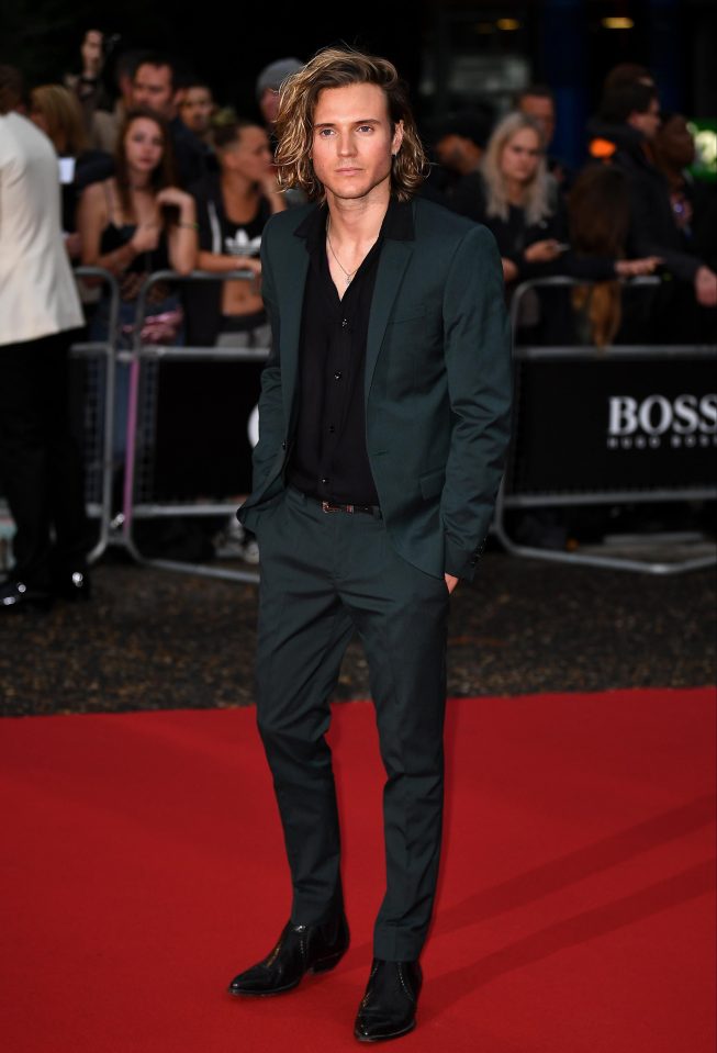  Dougie Poynter didn‘t look our of place among all the models last night