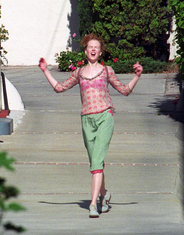  A joyous Nicole Kidman celebrates after 2001 divorce from Tom Cruise