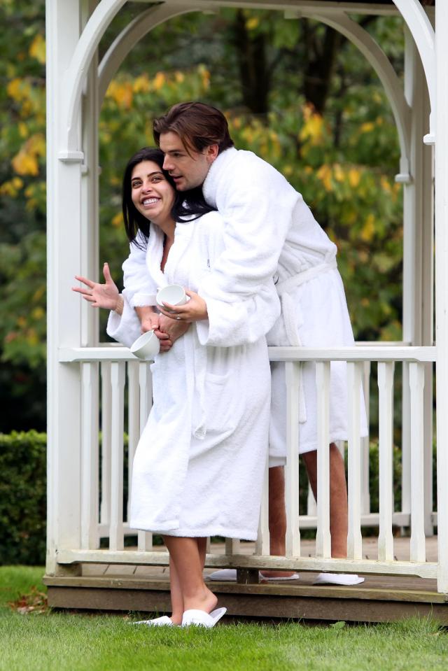  Cara De La Hoyde and Nathan Massey are back together after seven months apart
