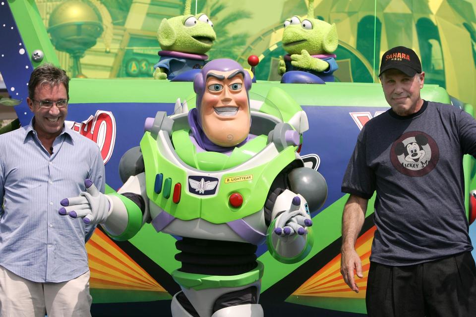 Cast members are encouraged to surprise visitors with random acts of kindness