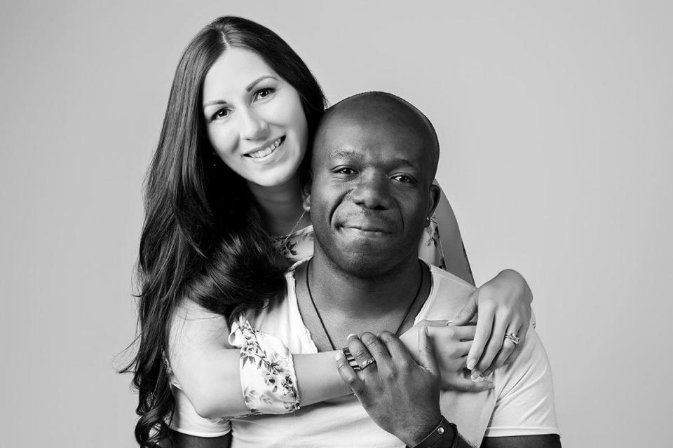  Create a memory-saturated keepsake together with a couples photo shoot