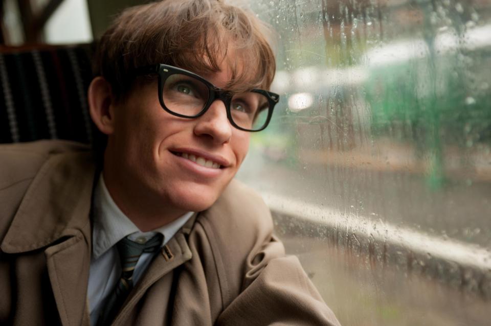  Eddie Redmayne famously won an Oscar for his depiction of Prof Hawking in The Theory Of Everything