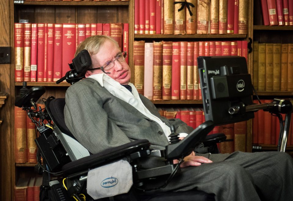  The English scientist Stephen Hawking has died at home, his family confirmed