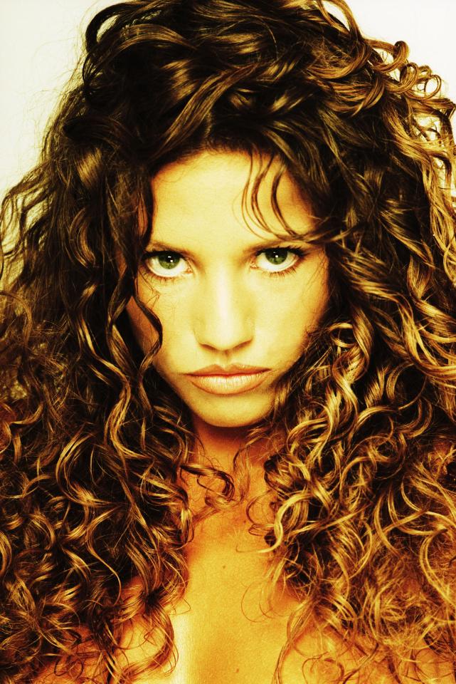 Katie is still an all-natural beauty in her first test photoshoot to become a full-time model