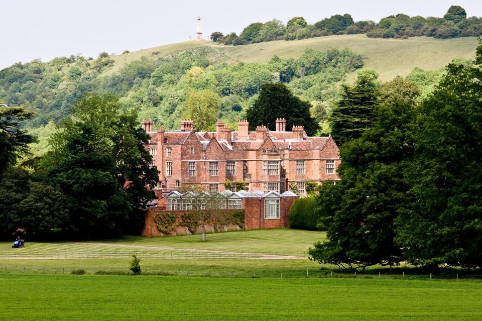  The President will have a series of bilateral talks with Theresa May at her country house, Chequers