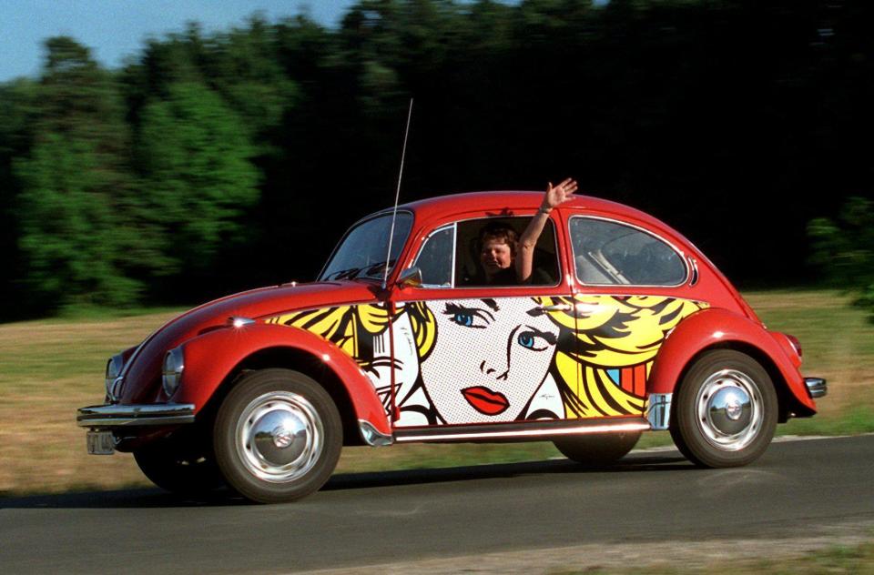 The car has even had famous artists work on the side of it like this 'M - Maybe' from Roy Lichtenstein