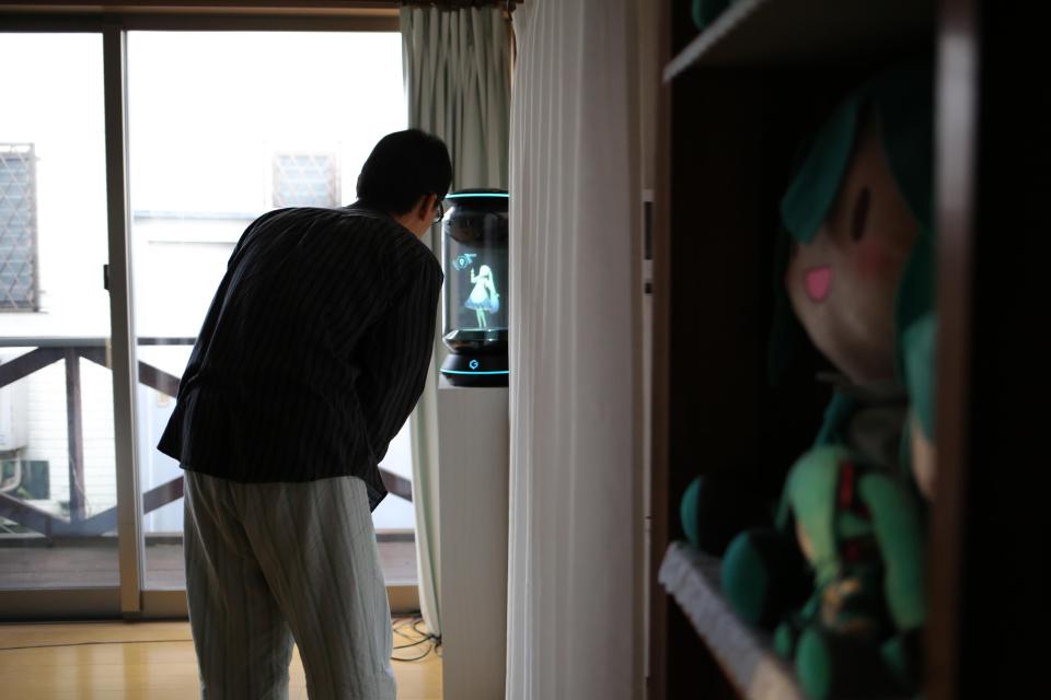 Kondo and Hatsune Miku