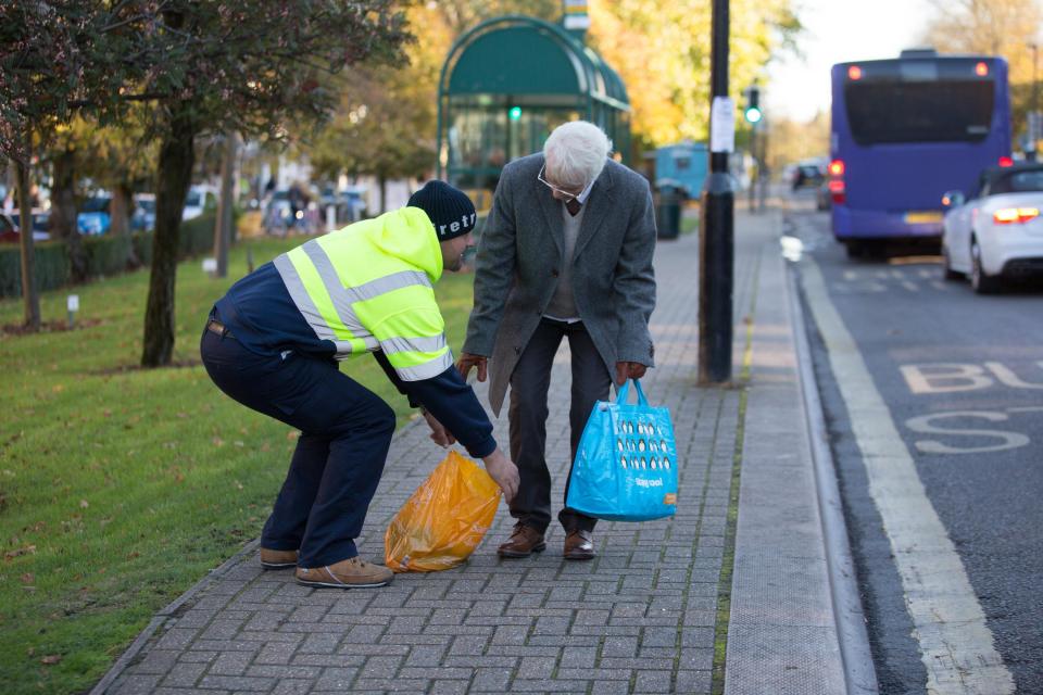 When Rhian dropped her shopping bags a man stopped to help