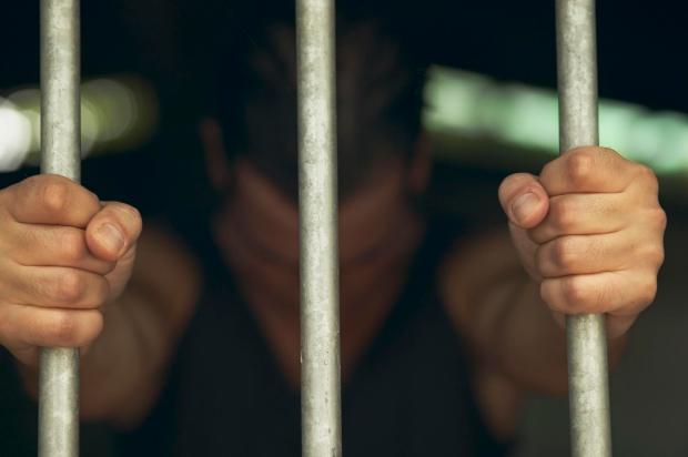 Prison sentences that are under six months could be scrapped