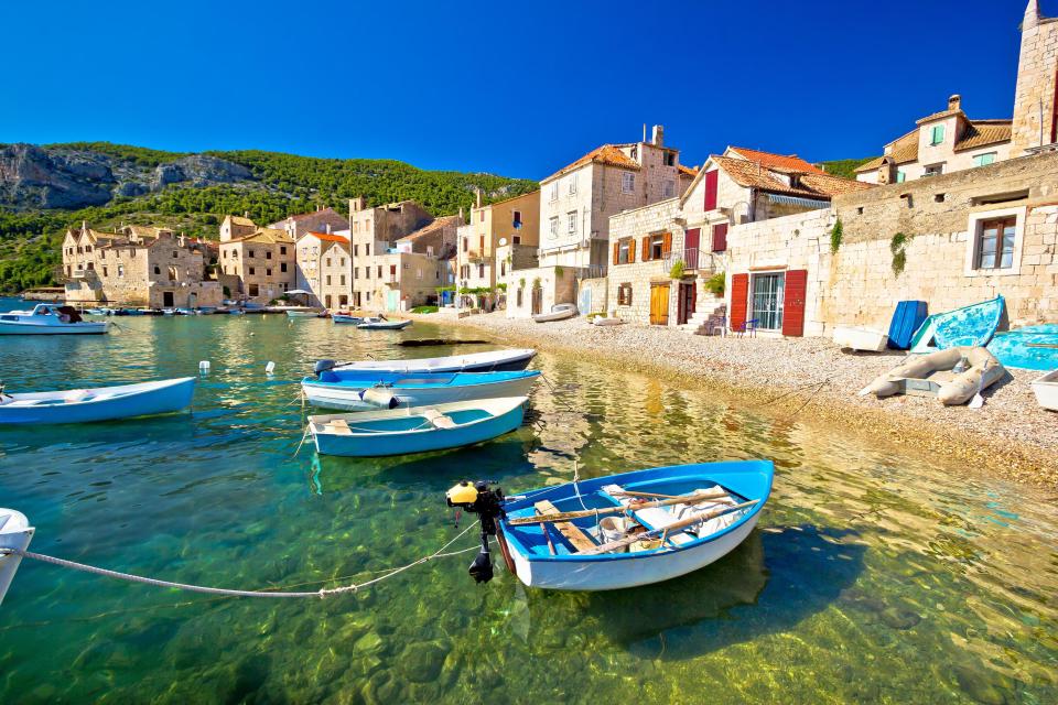 Find dazzling views, and a mix of beach life and quaint towns for a wedding in Croatia