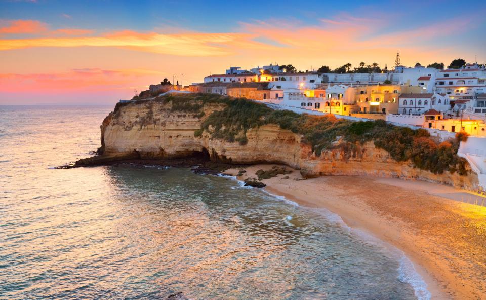 Find your dream wedding destination in the sun-drenched Algarve, Portugal