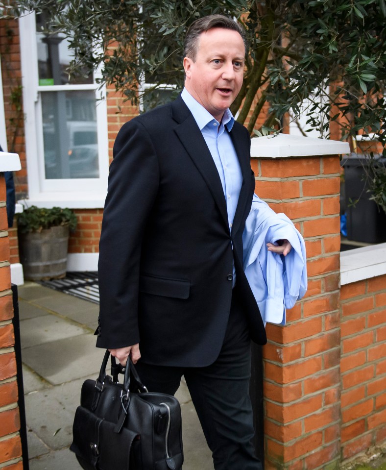  David Cameron could try and return to the House of Commons