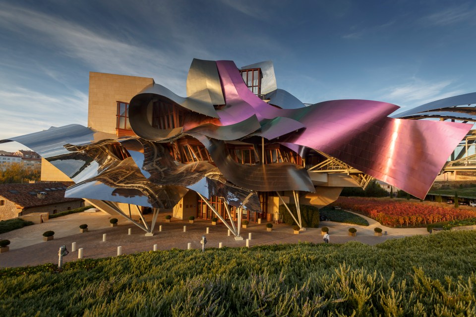 Marqués de Riscal's unusual winery