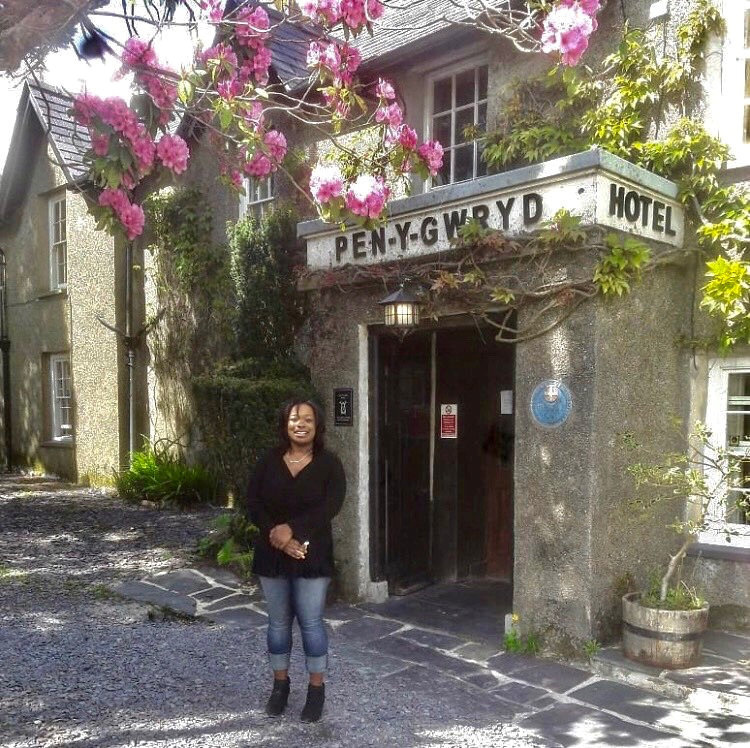  Welsh fan Geordan Burress outside Pen-y-Gwryd Hotel, Caernarfon