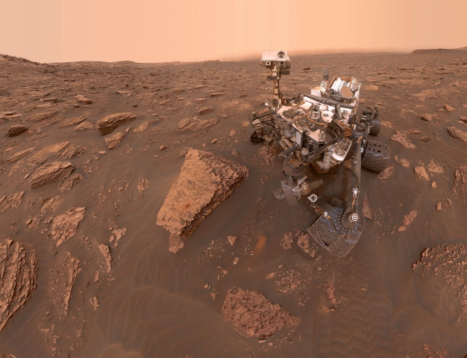 a picture of a rover on the surface of mars