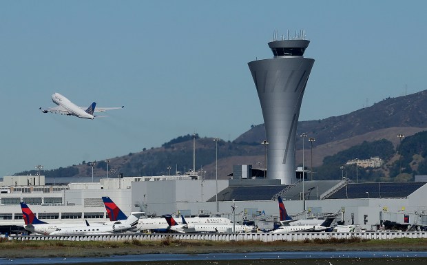 Apple could open a terminal in San Francisco with United Airlines