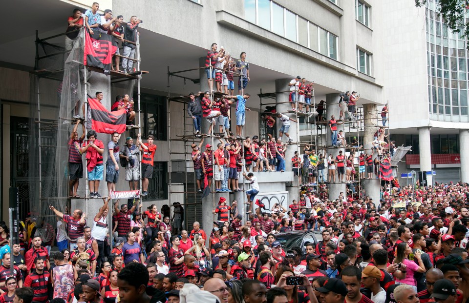  Fans were desperate to get a glimpse of their returning stars