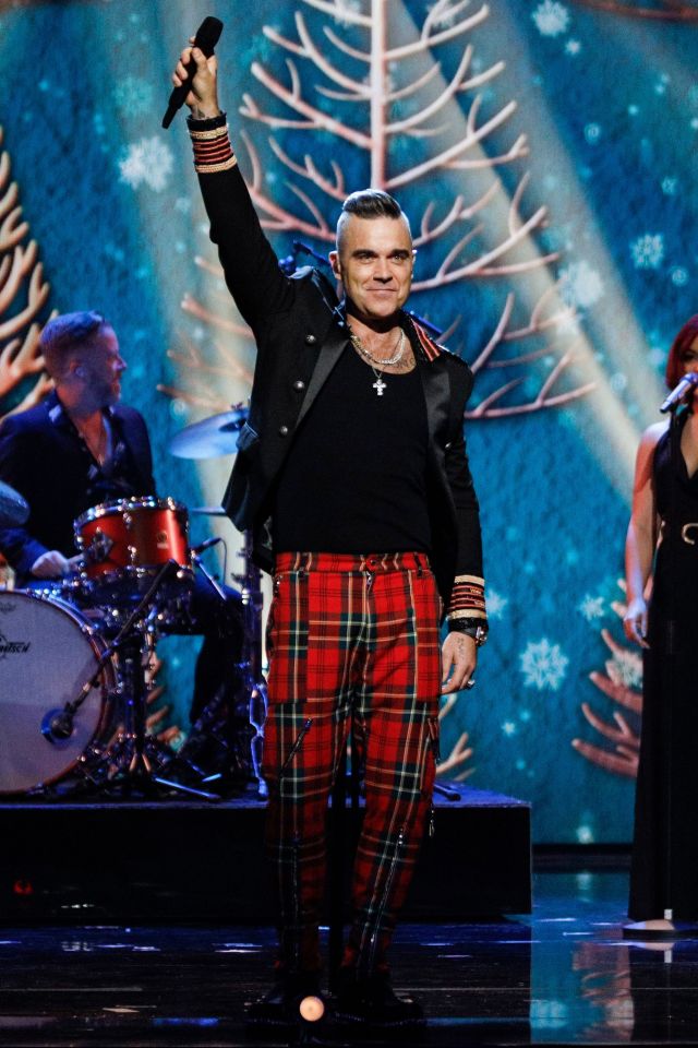  Robbie Williams stood out in incredibly festive trousers