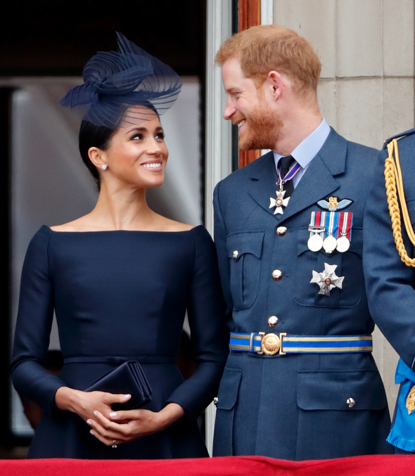  Prince Harry and Meghan Markle want to leave Britain