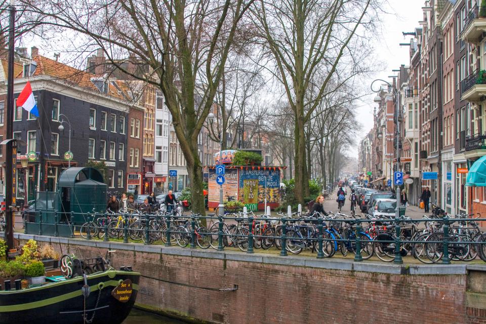  Hire a bike to get around Amsterdam