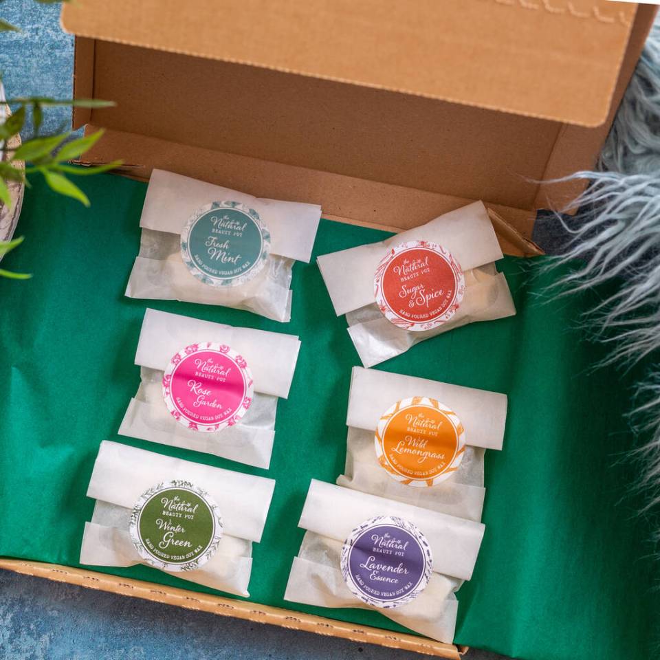 wax-melts-letterbox-gift