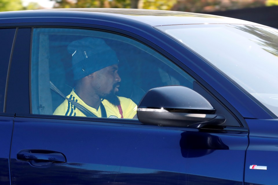 He was pictured appearing to wear the same Davinson Sanchez Colombia shirt on his way into training at Spurs earlier in the day