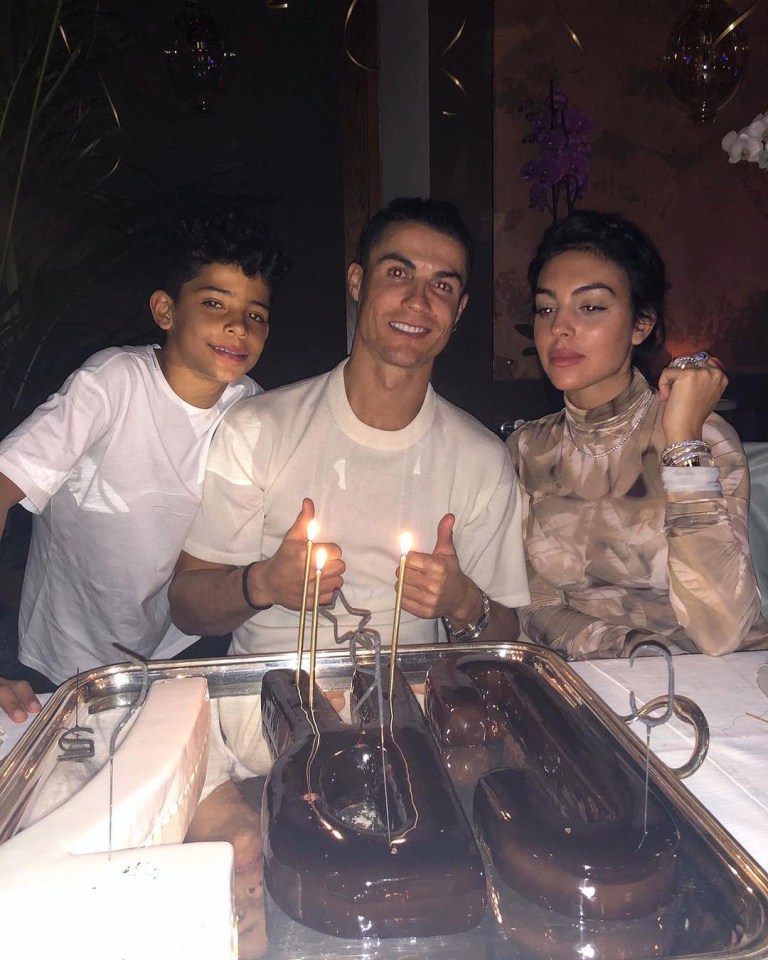  Humble Cristiano Ronaldo happily waited 40 minutes for a table in a restaurant and is a 'decent boy', reveals chef