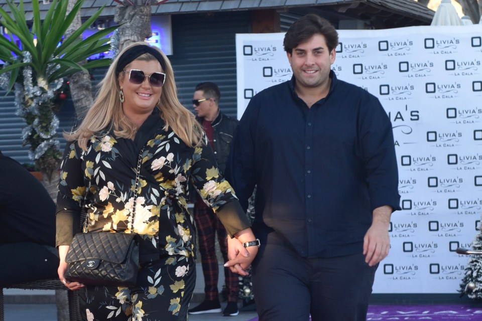 Gemma Collins dumped Arg after he called her a 'hippo'