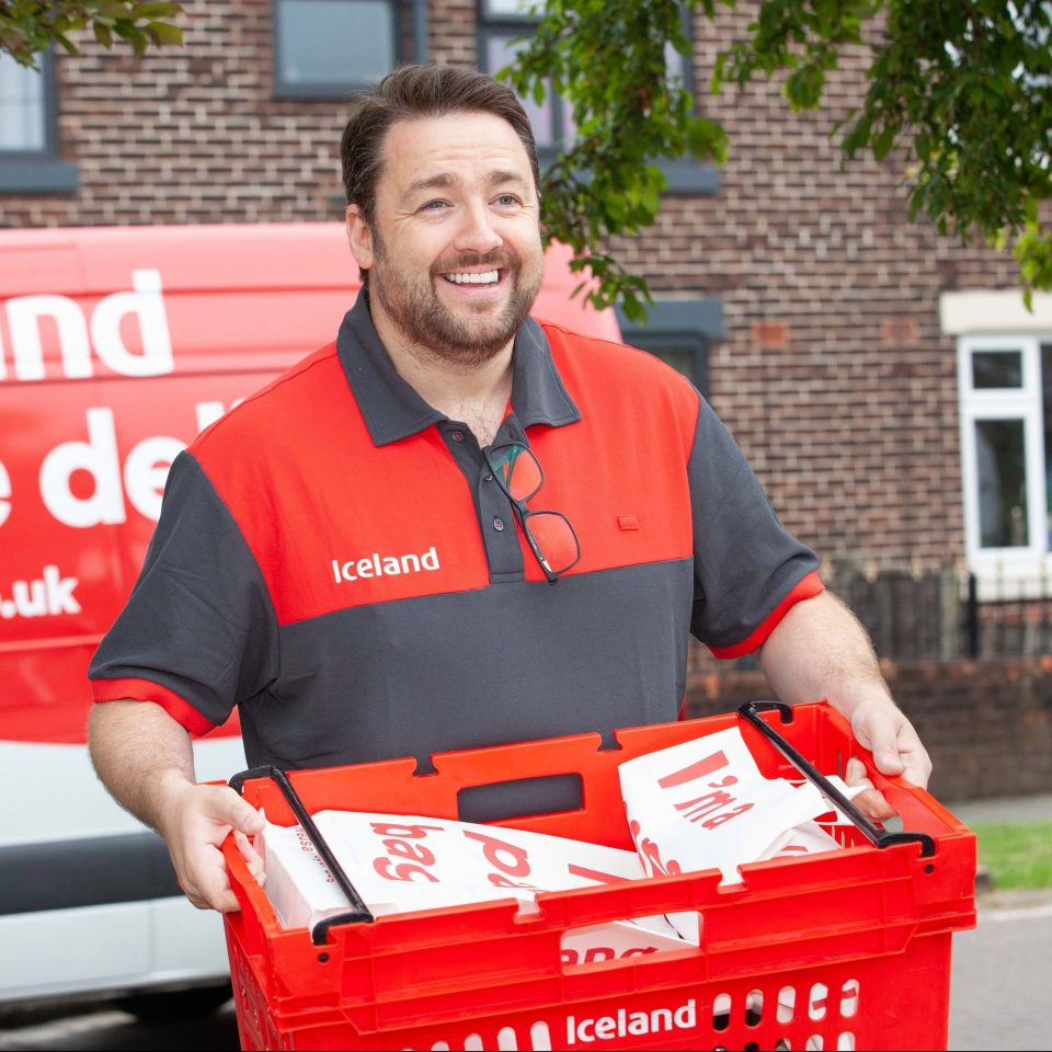  Jason Manford wore the uniform of Iceland to do deliveries last month