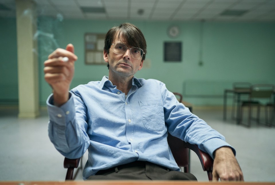 David Tennant's chain smoking in Des has been distracting for viewers 
