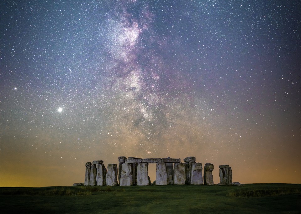 Snap of our Milky Way galaxy over Stonehenge on Monday