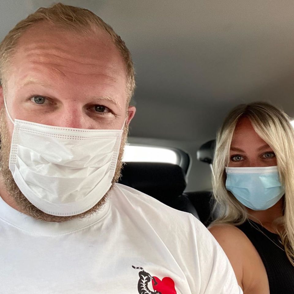 He reveals they had individual therapy and talking about trying couples therapy