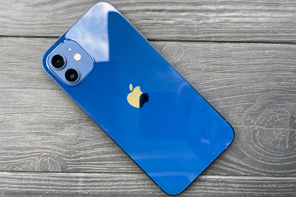 The handset has a new squared-off design that looks and feels great
