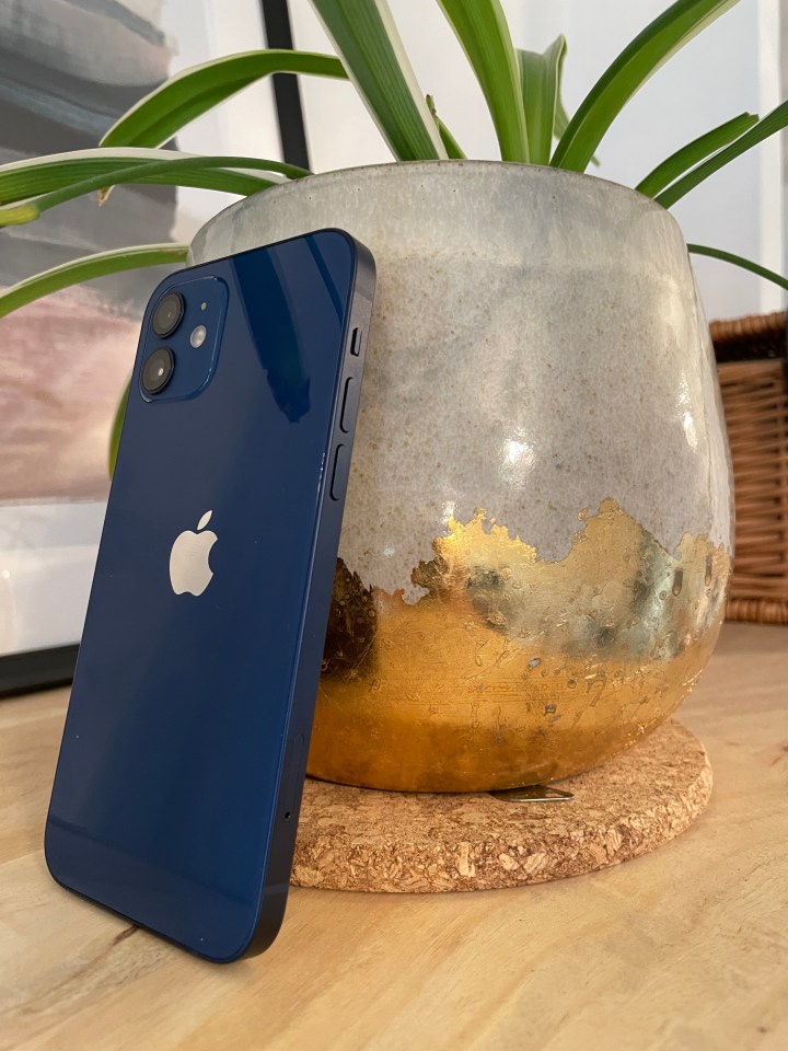 Apple's new iPhone 12 has built-in wireless charging tech