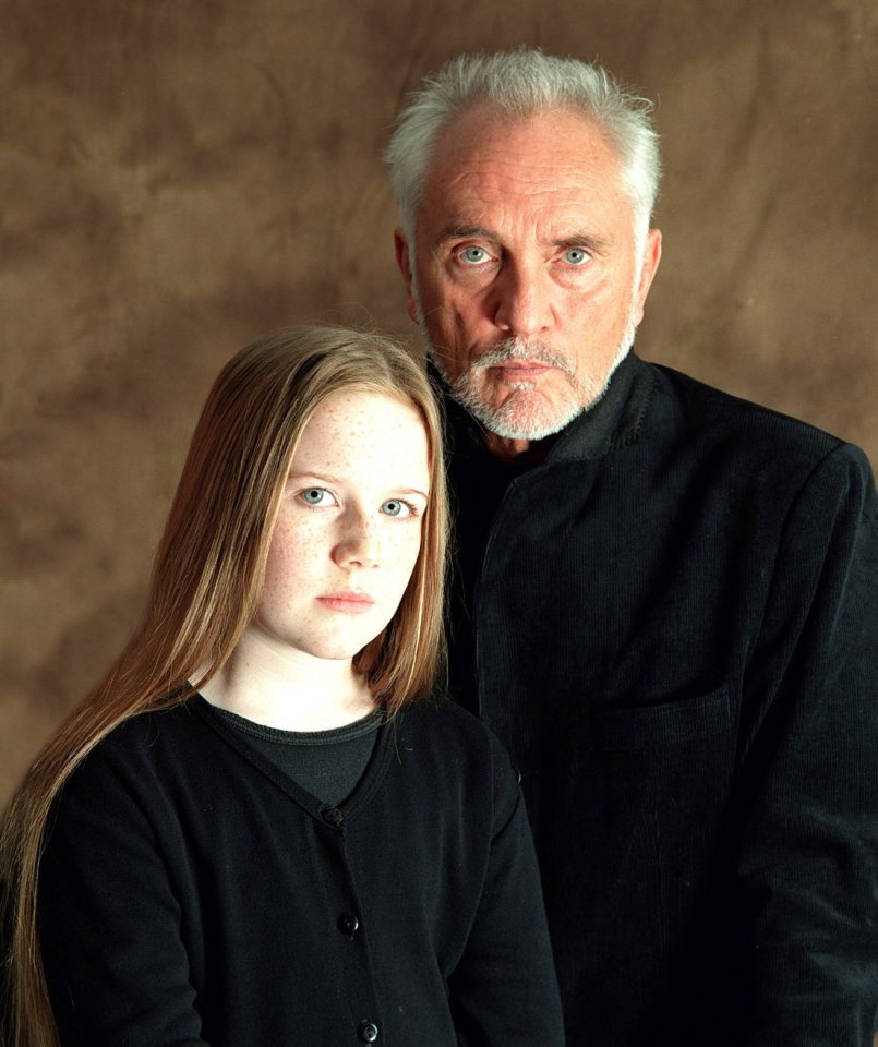 Terence Stamp plays Giacomo Paradisi, the bearer of the subtle knife