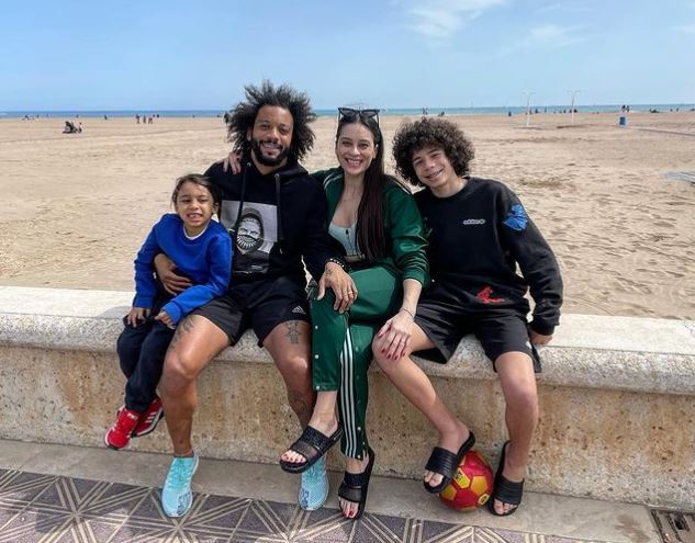 Real Madrid star Marcelo shared a picture on his Instagram page showing him relaxing under the sun with his family