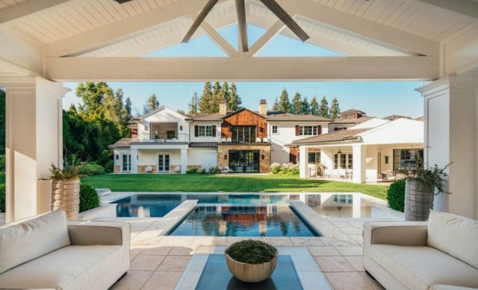 The pad boasts a chef’s kitchen, an entertainer’s bar, terrace and pool
