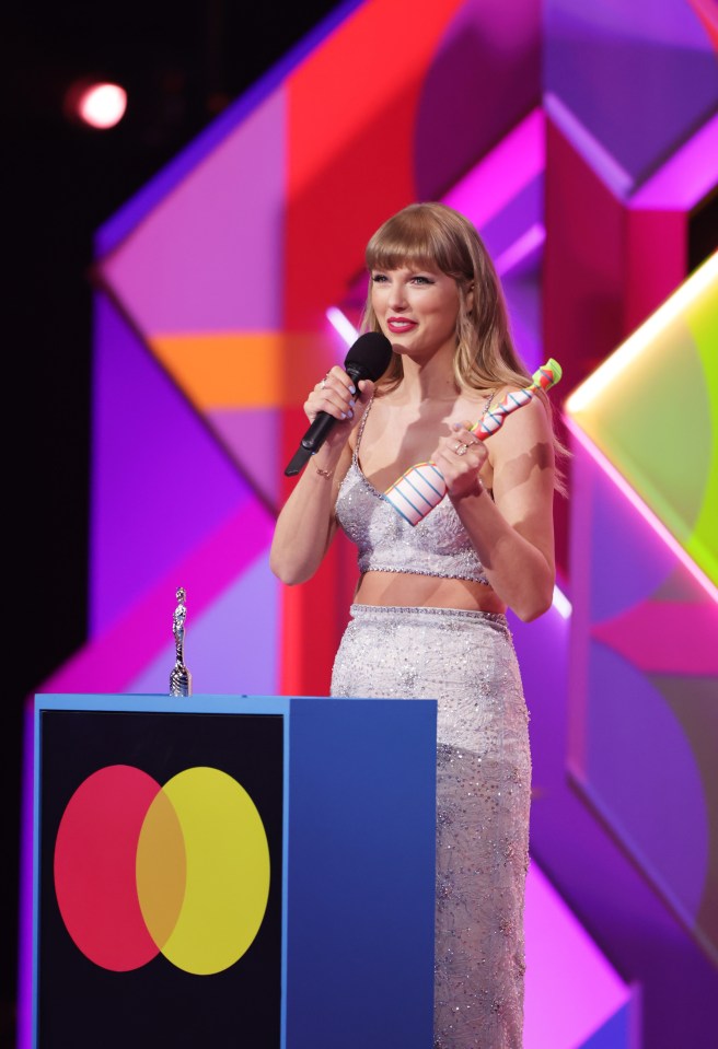 Taylor Swift made history as the first female — and at 31, the youngest artist — to win the Global Icon award