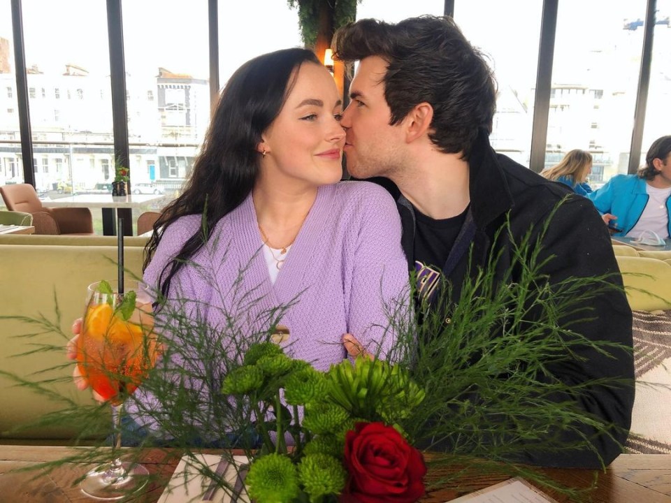 Bridgerton's Luke Newton is dating Jade Davies, the sister of Amber Davies