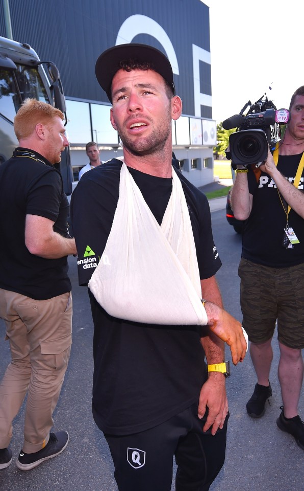 Mark with his arm in a sling after the 2017 crash in the Tour de France