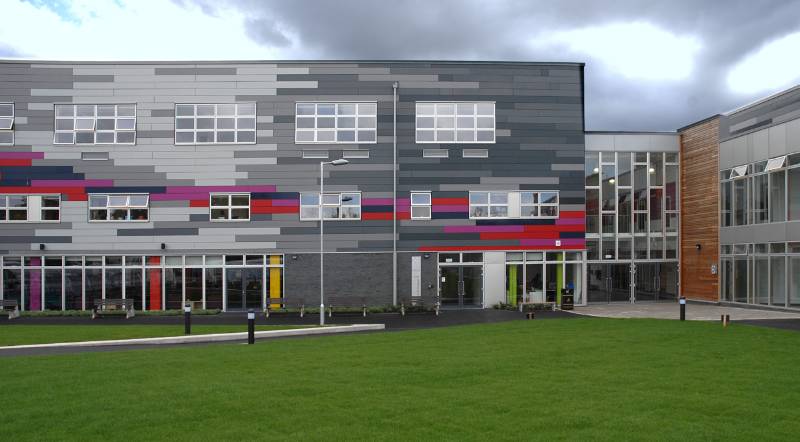 All in-person classes for years seven, eight and nine have been stopped at The Oxford Academy in Littlemore
