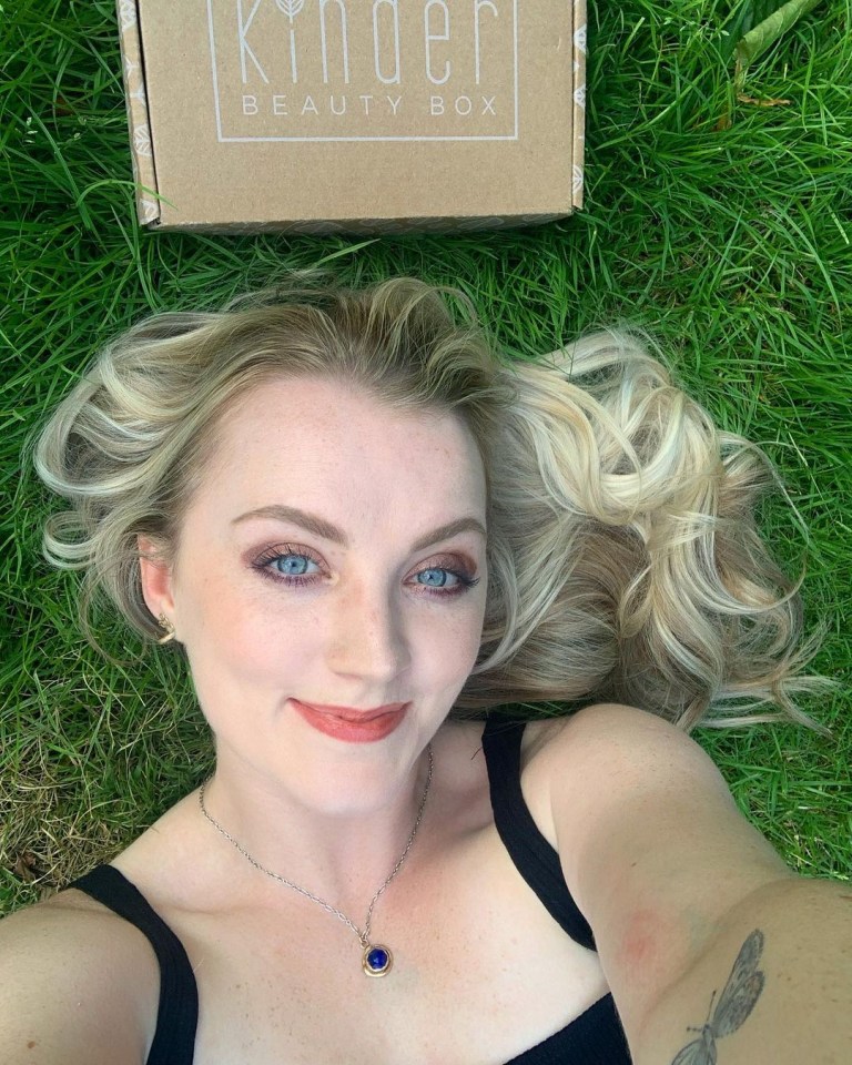 Remember Luna Lovegood from Harry Potter? Here’s what actress Evanna Lynch looks like now