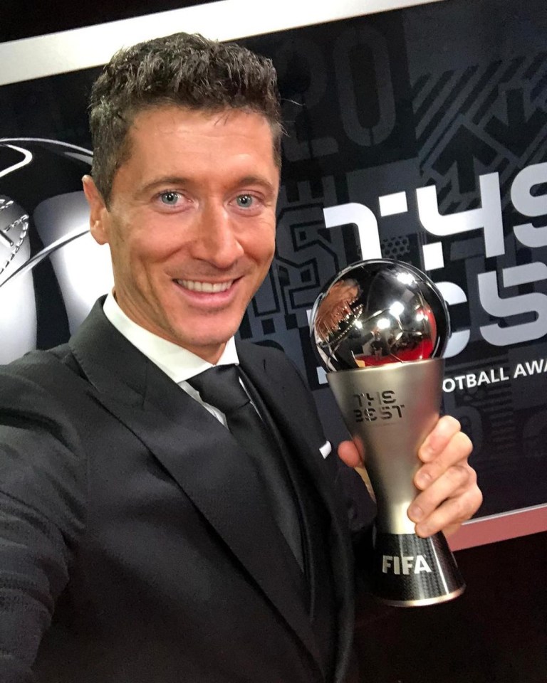 Robert Lewandowski was crowned Fifa's best player in 2021 - but his pick was Chelsea star Jorginho