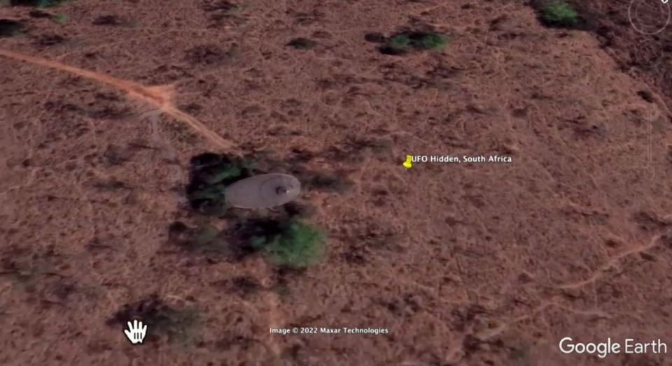 UFO enthusiast Scott C. Waring shared the shock discovery on his YouTube channel