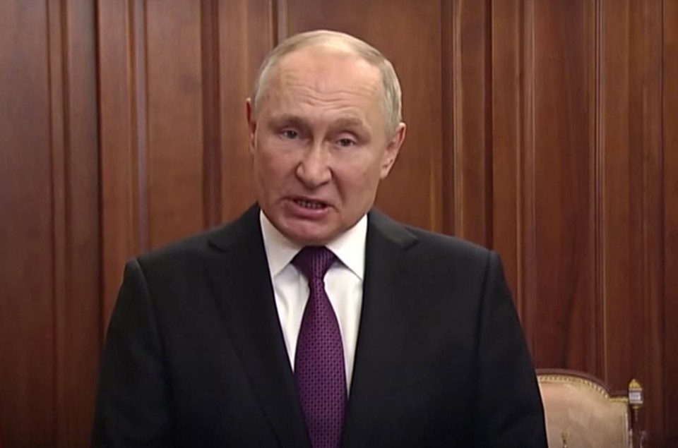 Allan says his Russian contacts claim Putin's 'fat face' is a sign of illness