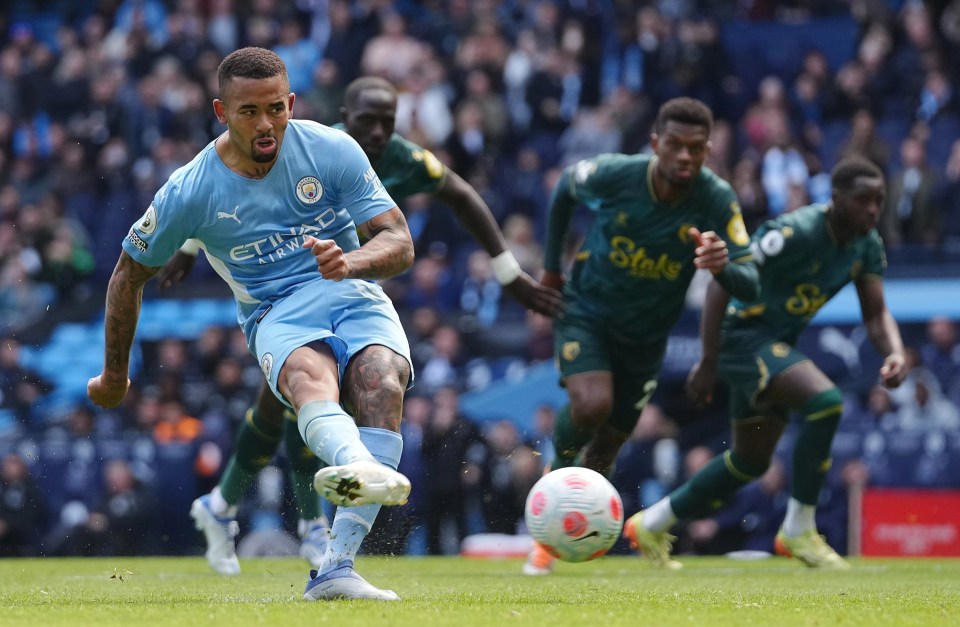 The Brazilian sealed his treble from the penalty spot